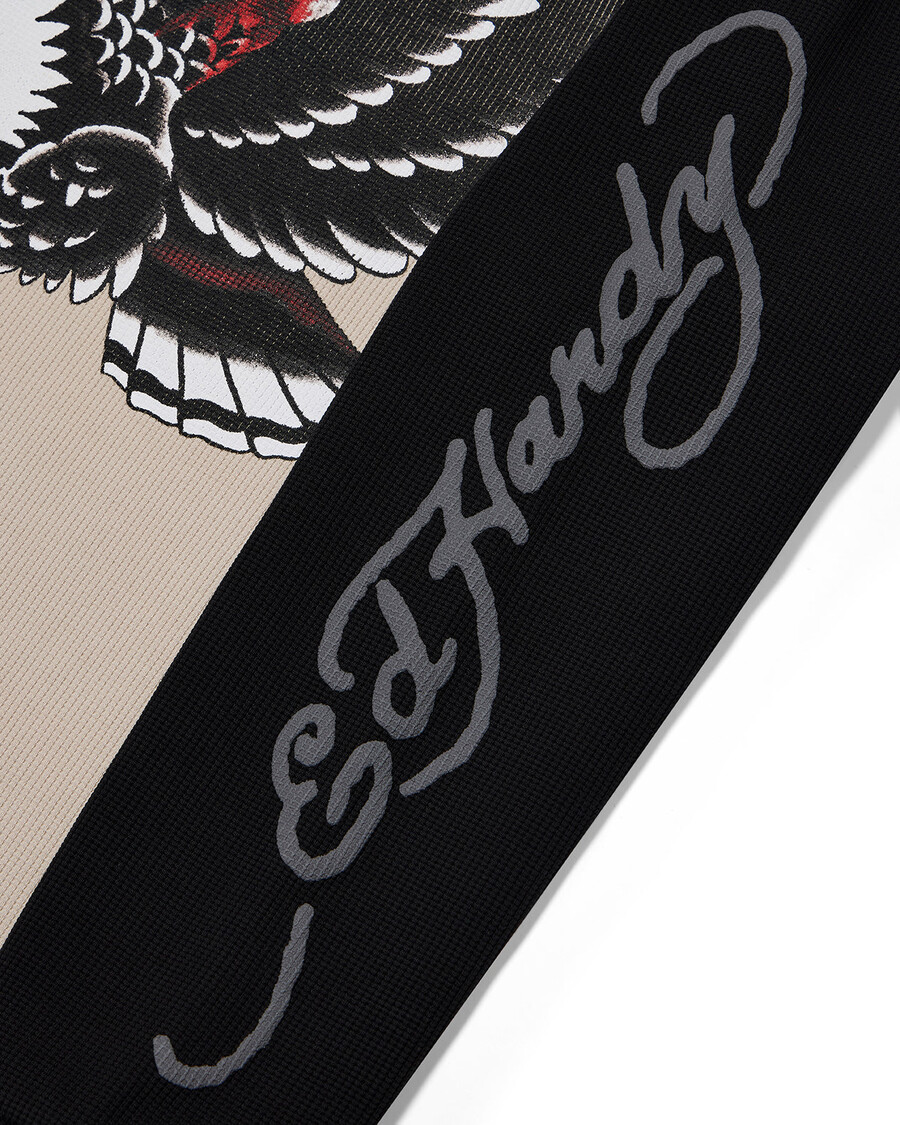 top de manga larga con diseño de gofre de trapstar x ed hardy - naturalnegro
