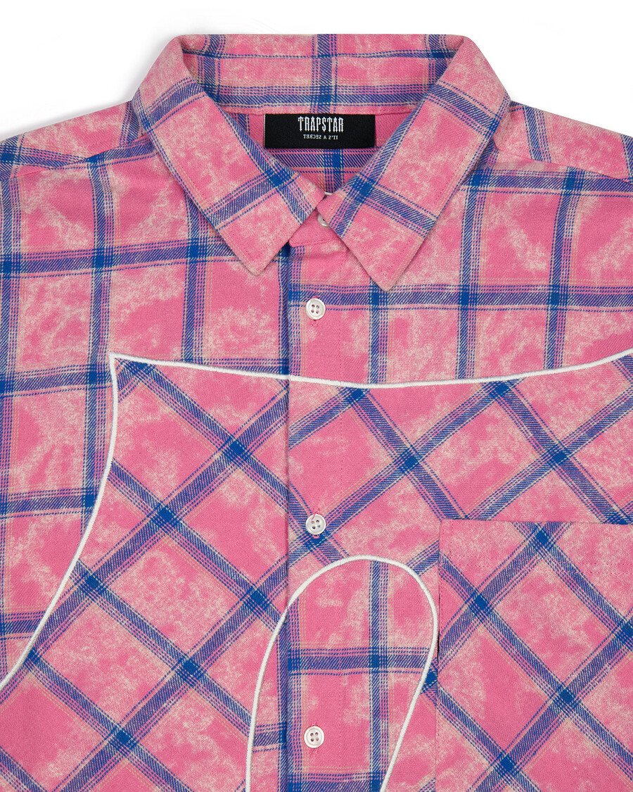 camisa de franela con texto en inglés script - rosa